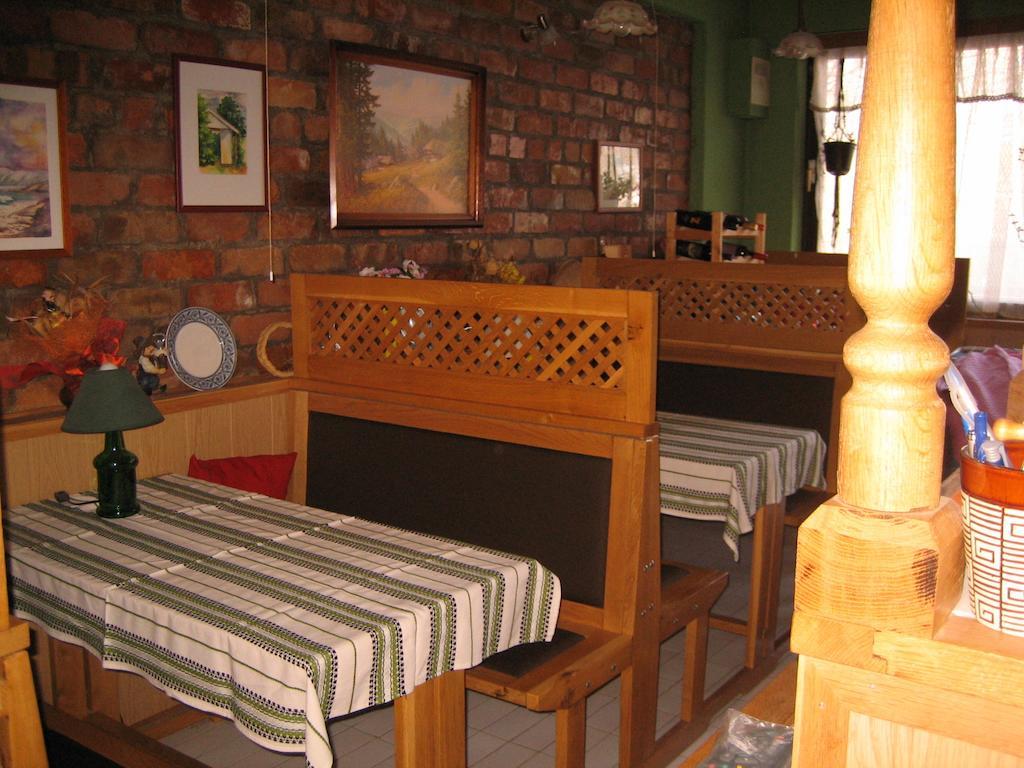 Emi Vendeghaz Hotel Balatonszárszó Buitenkant foto
